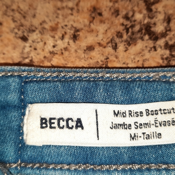 True Religion Becca Mid Rise Bootcut Size 28 - Picture 5 of 11